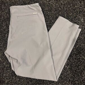 Adidas Ladies Medium Gray Athletic Golf Trousers - Cropped Size Medium